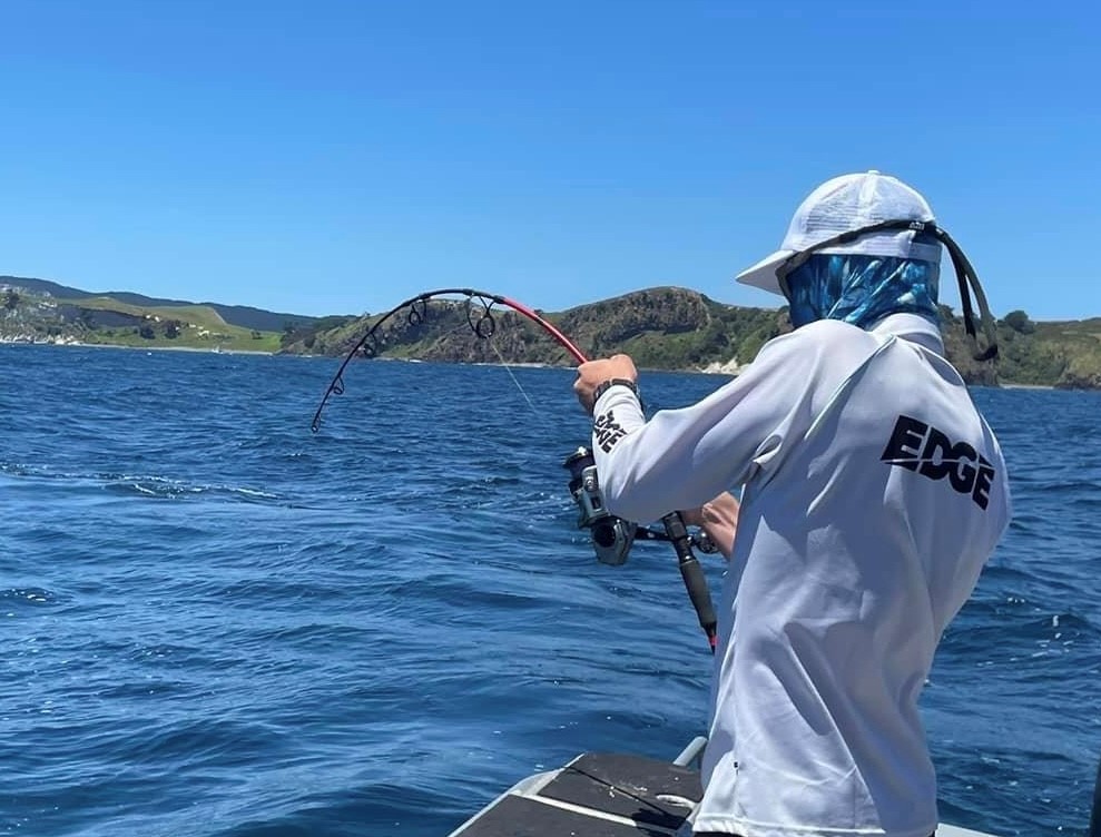 FISH WINCH® 4000 - Battery Powered Automatic Self Reeling (Winding) Fishing  Reel 